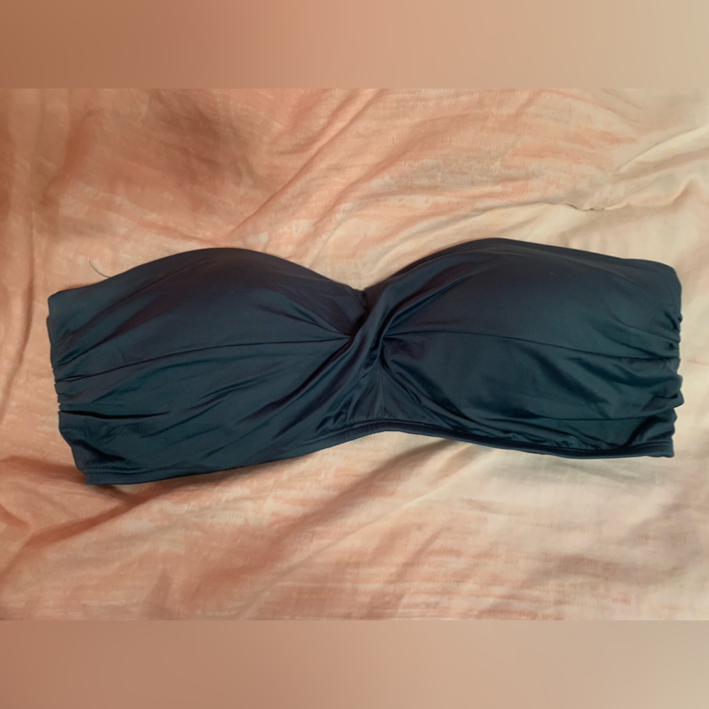 Black Strapless Bikini Top